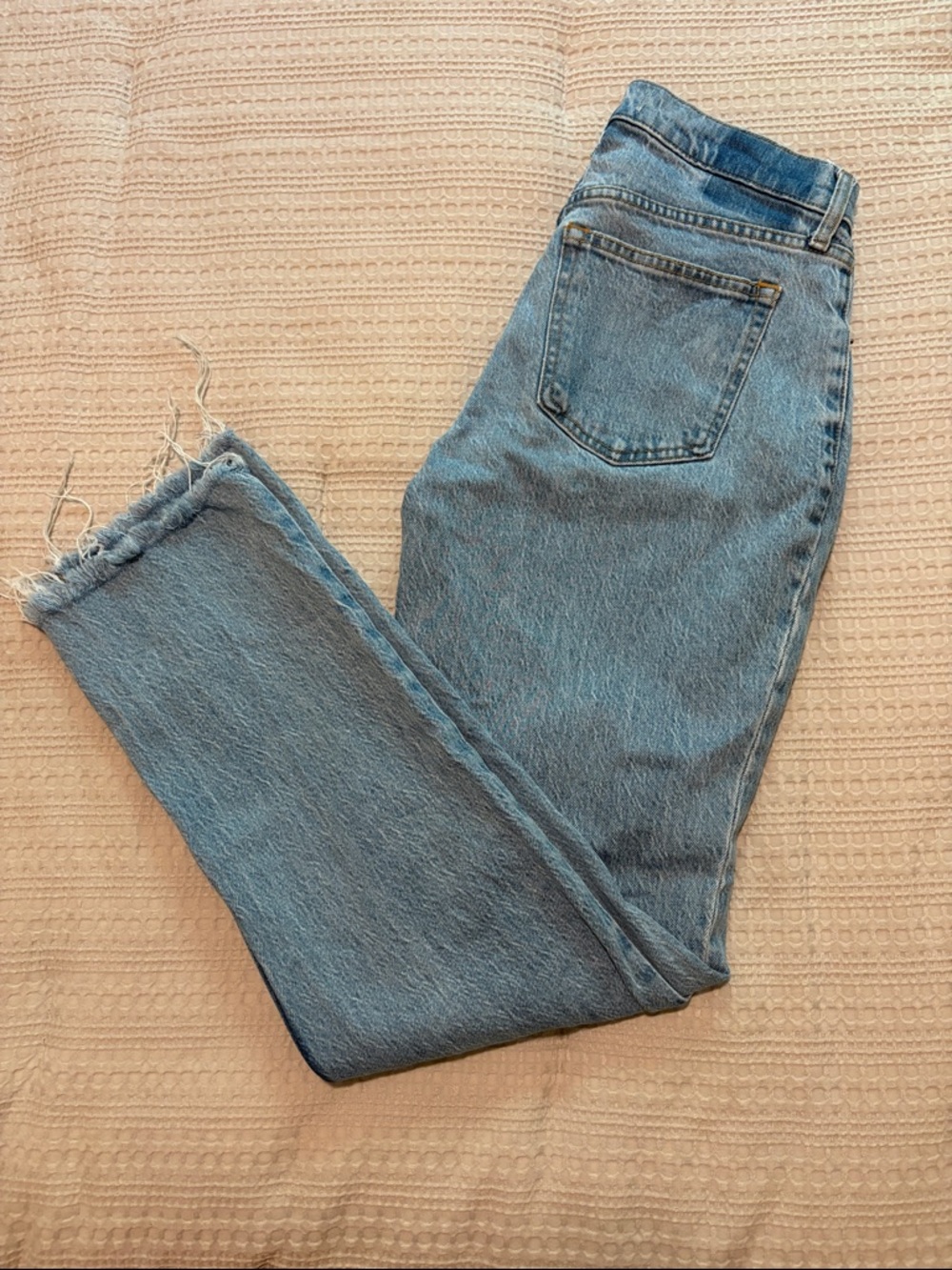 Abercrombie & Fitch Light/Medium 90s Straight Mid Rise Curve Love